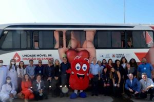 Minas ganha ônibus para coleta de sangue