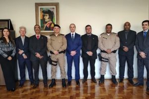 11º Batalhão PM se reúne com membros da OAB