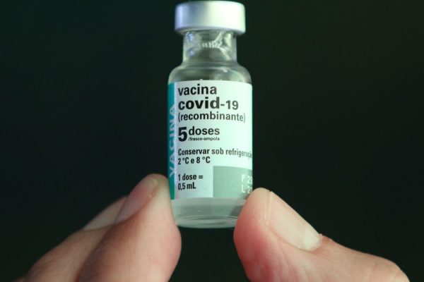 vacina-covid-17-06-22.jpg