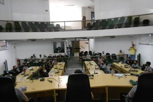 Manhuaçu: Câmara recebe visita dos alunos do Colégio Tiradentes