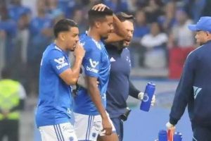 Cruzeiro: Oliveira contundido; Negociação com Goulart esfria