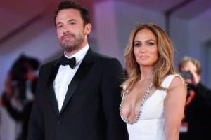 Ben Affleck e Jennifer Lopez se casam em cerimônia nos Estados Unidos