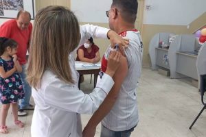 Cerca de 500 pessoas vacinadas contra Covid-19 no dia D