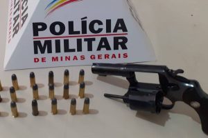Armas e drogas apreendidas pela PM em Manhuaçu e região