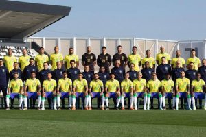 Seleção brasileira chega ao Catar para disputa da Copa do Mundo
