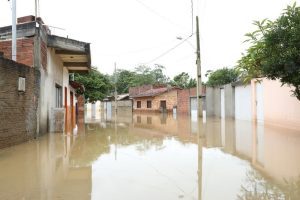 Minas já tem 274 municípios em situação emergência devido às chuvas