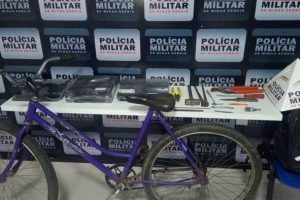 Manhuaçu: PM prende autores de furto e recupera material