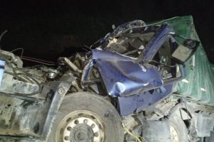 Motorista de caminhão morre em acidente na BR 116 (Orizânia)