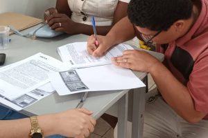 Mais famílias assinam contratos do Residencial Clube do Sol