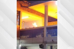 Princípio de incêndio assusta alunos na Vilanova
