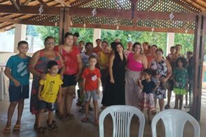 Café com prosa promove cidadania a mulheres atendidas pelo CRAS em Manhuaçu