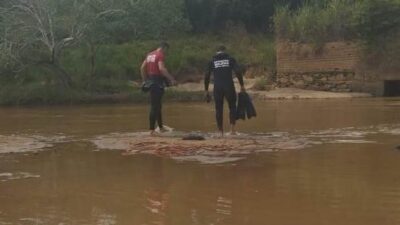 Bombeiros resgatam corpo de adolescente afogado em Mutum