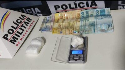 Drogas apreendidas em Manhuaçu. Autor preso pela PM