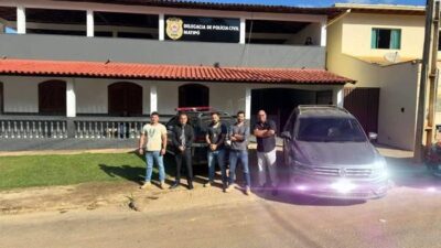 PC recupera carro roubado no Rio de Janeiro em Santa Margarida